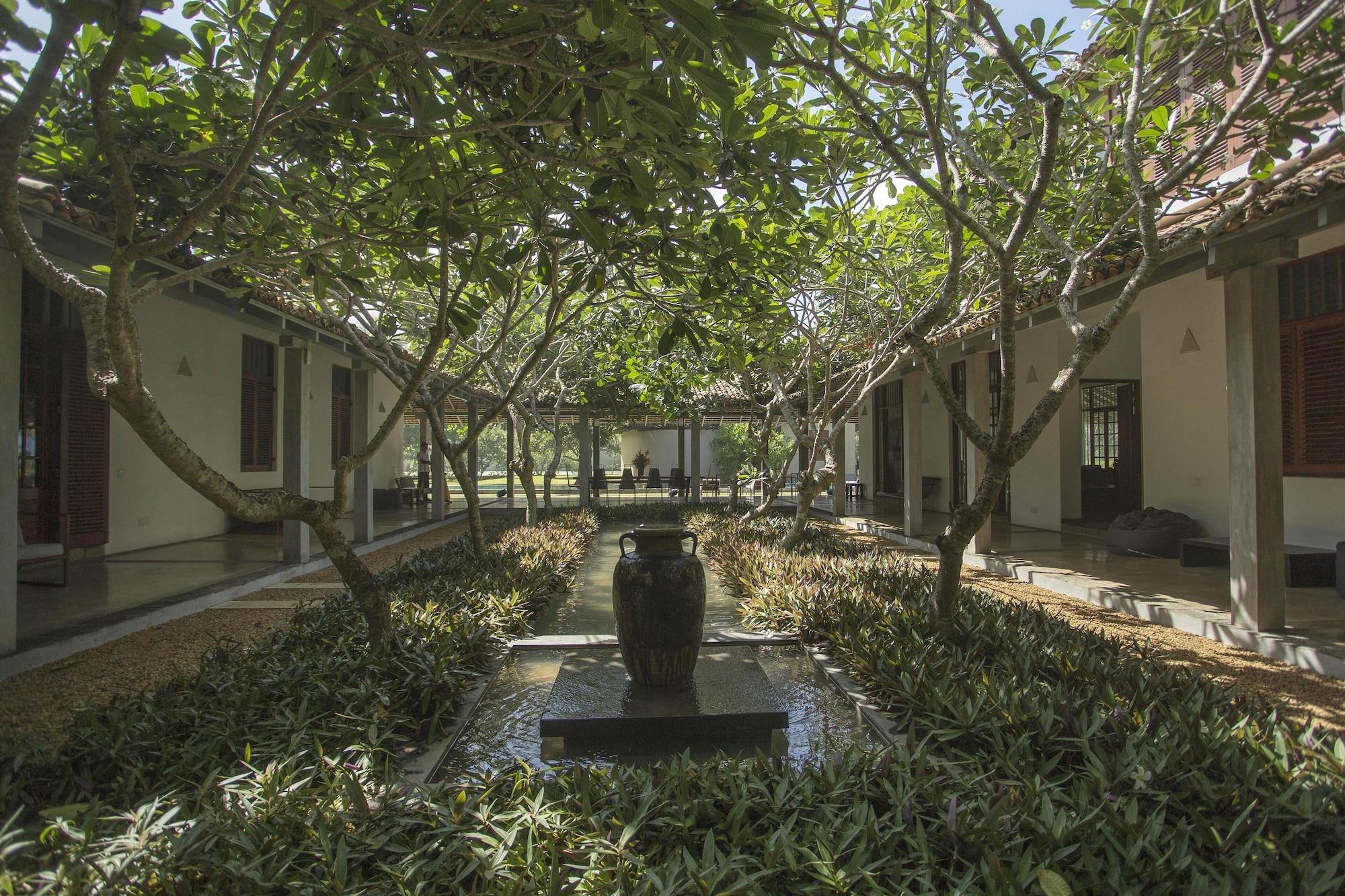 The Frangipani Tree By Edwards Collection Hotel Unawatuna Buitenkant foto